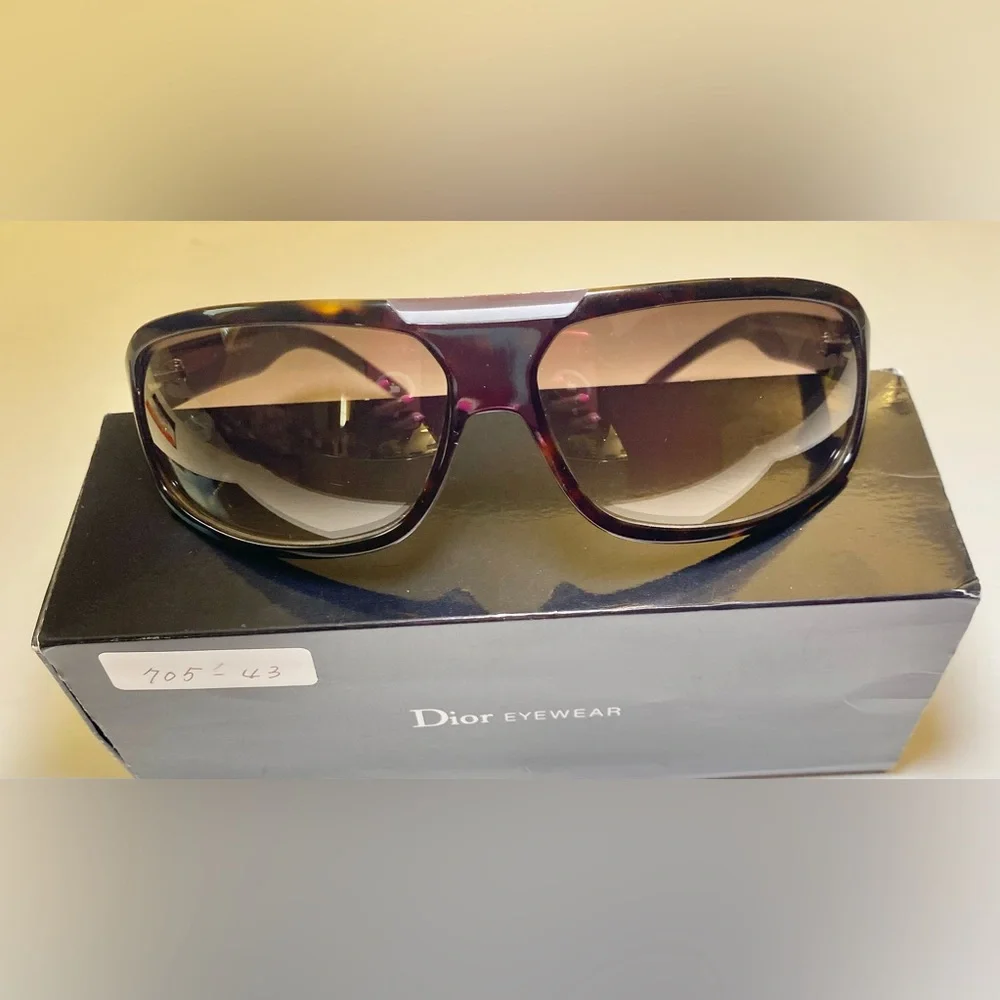 Dior Homme Brown Tie Sunnies 😎